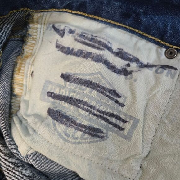 Harley Davidson Straight leg Womens Jeans Stretchy Soft *Irregular* - Picture 7 of 12